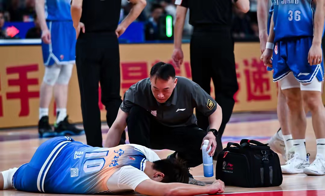 赛后CBA季后赛传出新动向；费城76人内部沟通；管理层表态：赛场秩序良好；纪律约束更严格的简单介绍