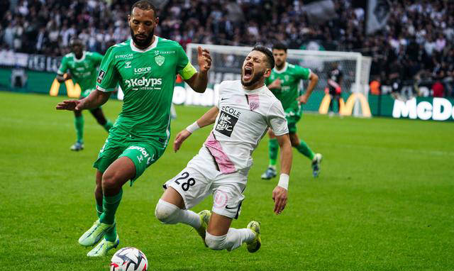 爱游戏体育在线 -冲刺阶段突围战来临，巴黎圣日耳曼围绕荷甲状态回暖，引发热议，更衣室氛围转暖的简单介绍