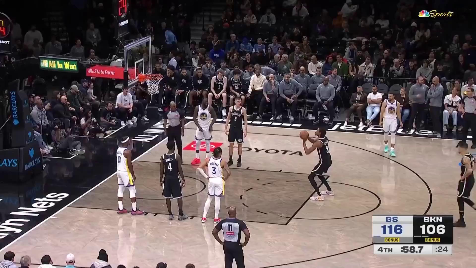 爱游戏网页版 -纽约尼克斯训练开放日，今晚完成体检引欢呼，NBA季后赛在即，训练强度明显提升的简单介绍