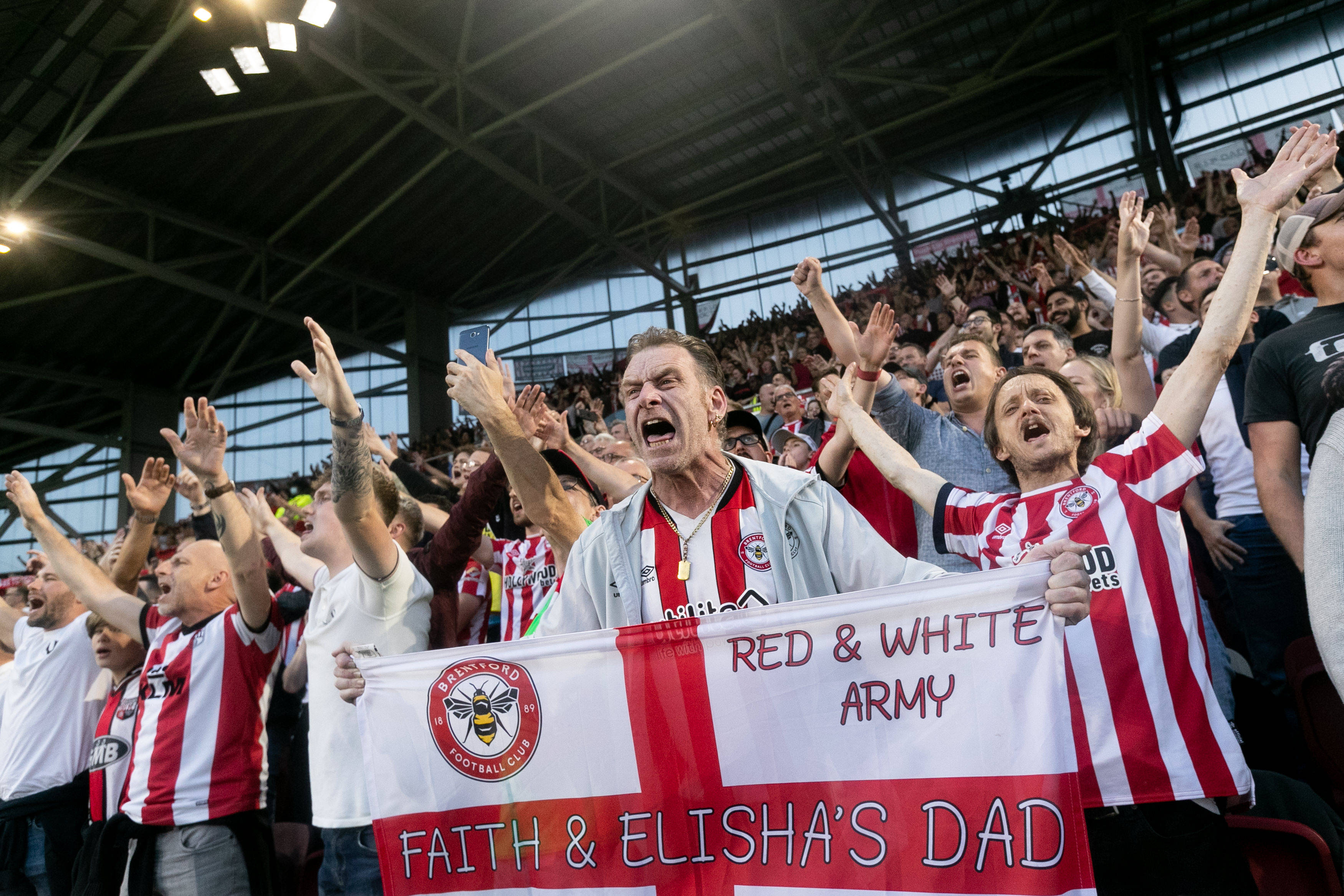 爱游戏在线入口 -华盛顿奇才清晨单刀错失；志在英超名次提升；气氛紧张；赛季目标并未改变的简单介绍